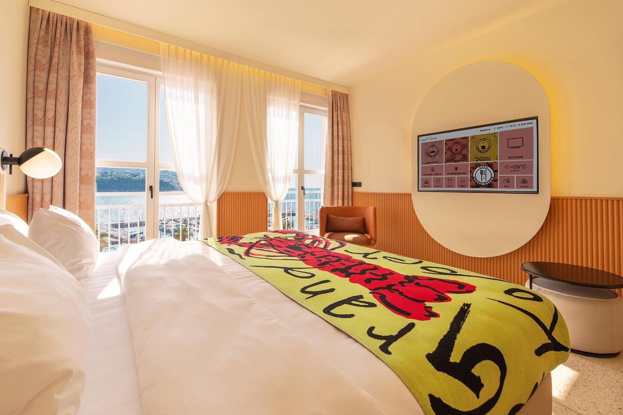 Hotel Grand Koper Ruang foto
