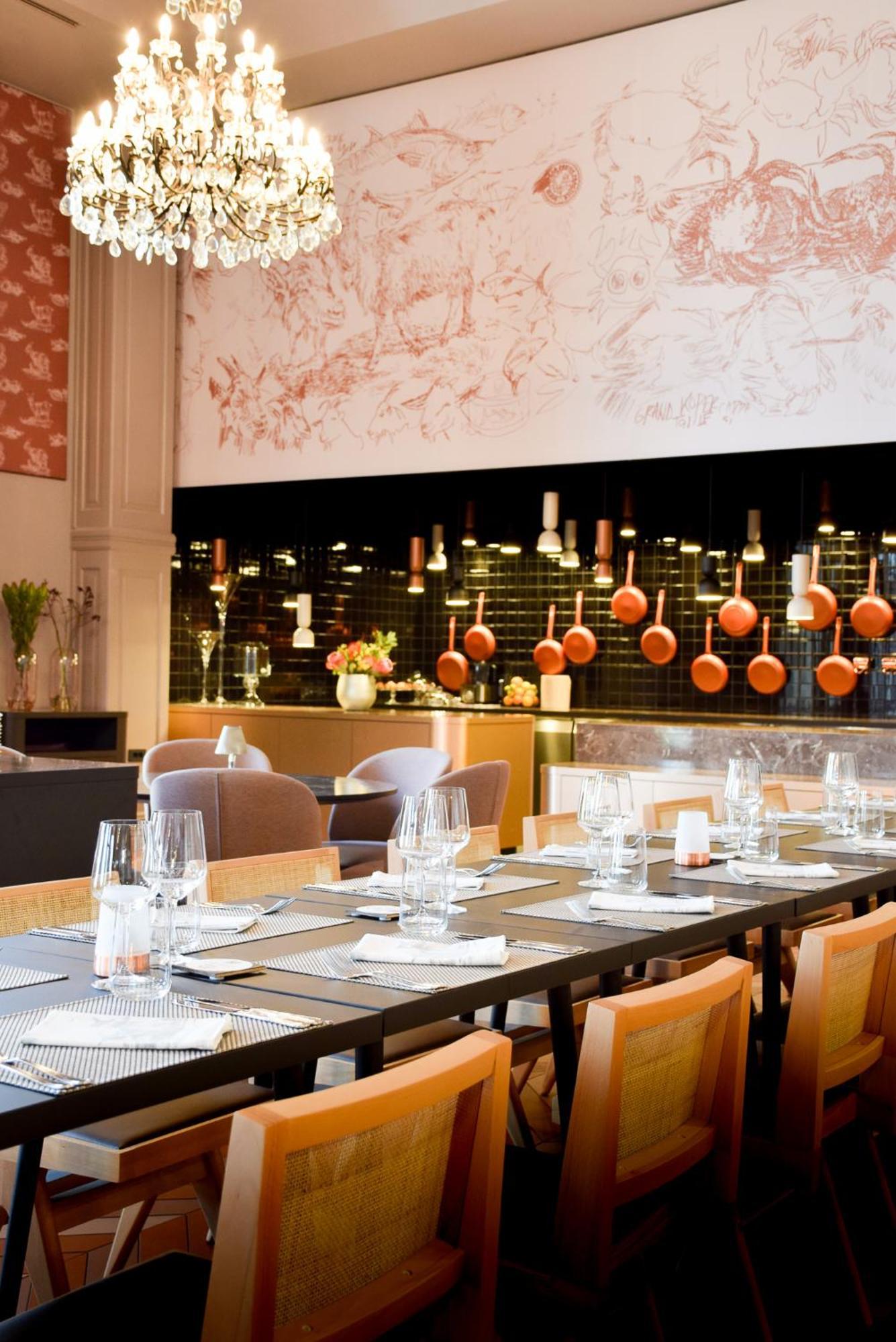 Hotel Grand Koper Bagian luar foto